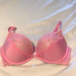 Victorias Secret Bra.   Size - 32D